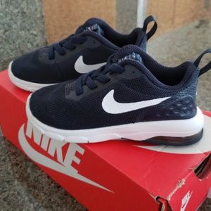 Nike boy shoes